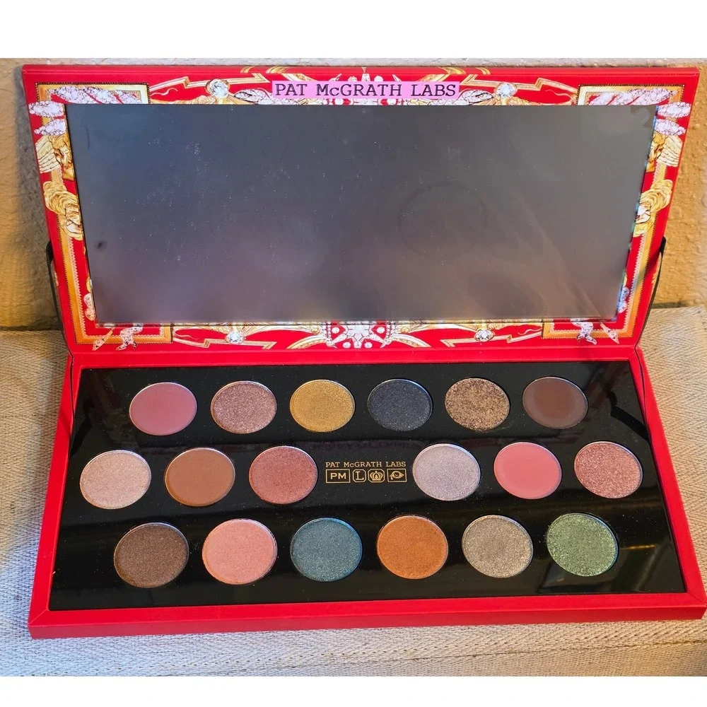 Pat McGrath Labs MTHRSHP Mega Celestial Odyssey Eyeshadow Palette 18 Shades